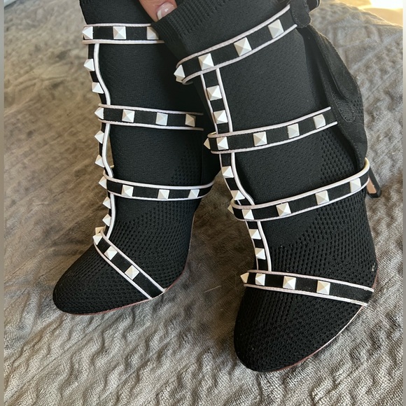 Valentino Knit Rockstud booties - Picture 5 of 10